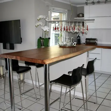Luxury * Kolín nad Rýnem